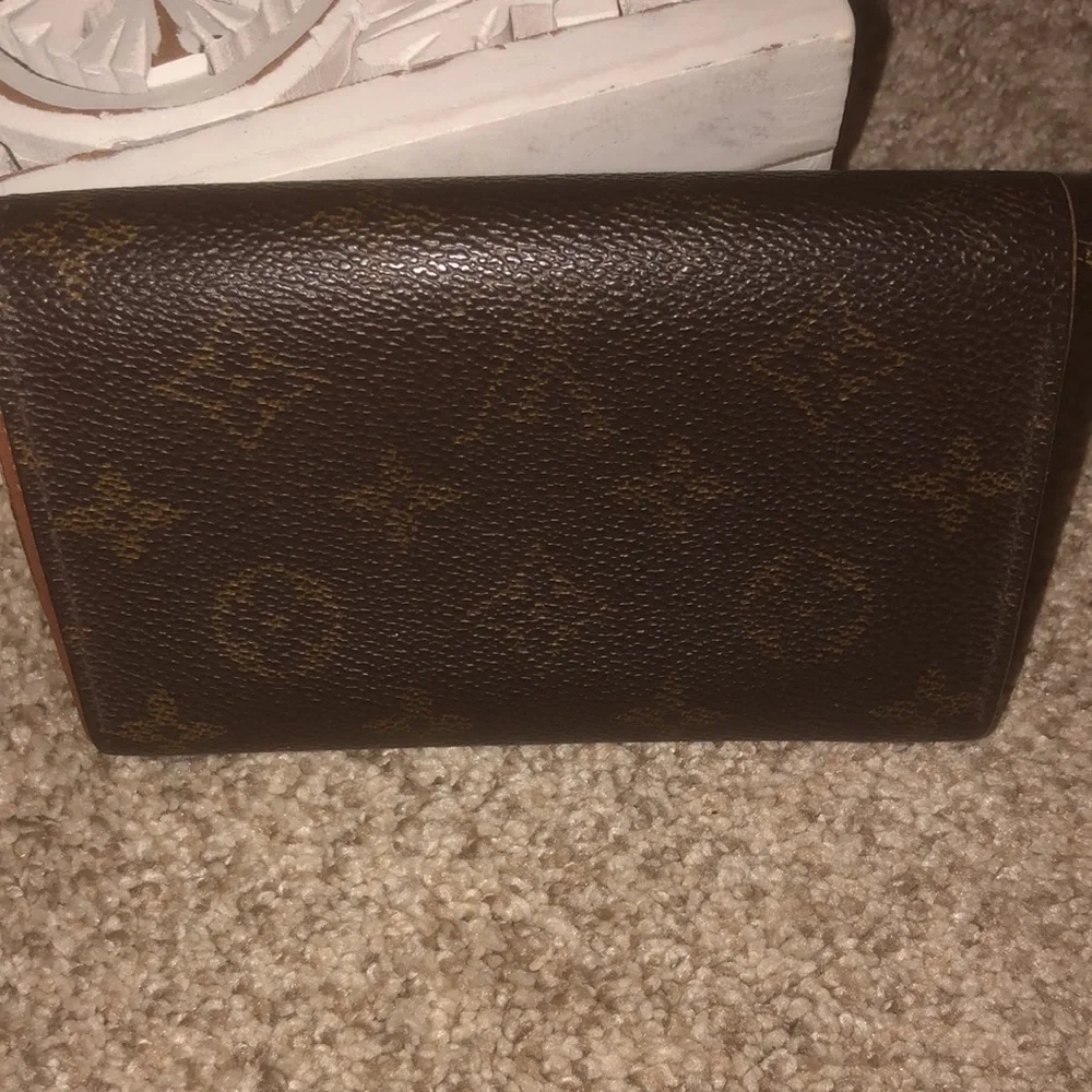 🌺Authentic LOUIS VUITTON Vintage Porte-Monnaie Tresor Canvas Wallet🌺 - Picture 3 of 7